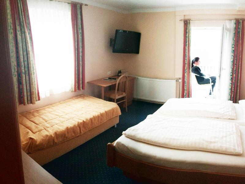 Strandhotel Burgstaller Feld am See Eksteriør bilde